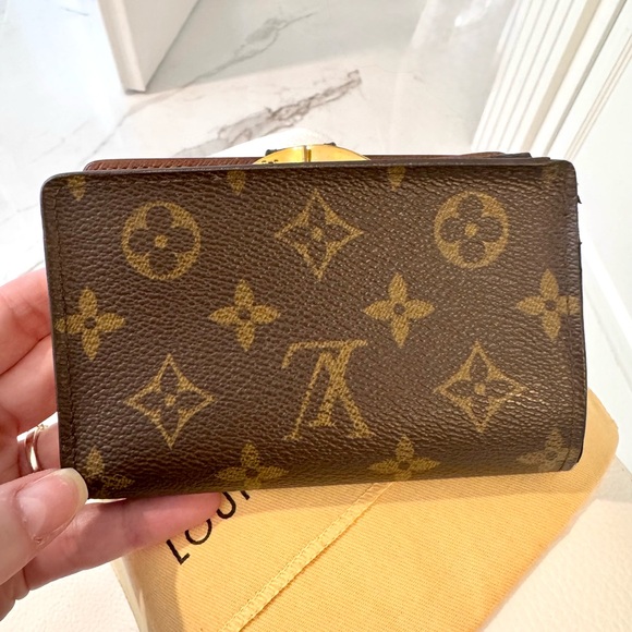 Louis Vuitton Wallet - Picture 6 of 13